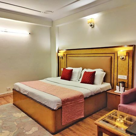 Surya International Hotel Manali Near Mall Road Kültér fotó