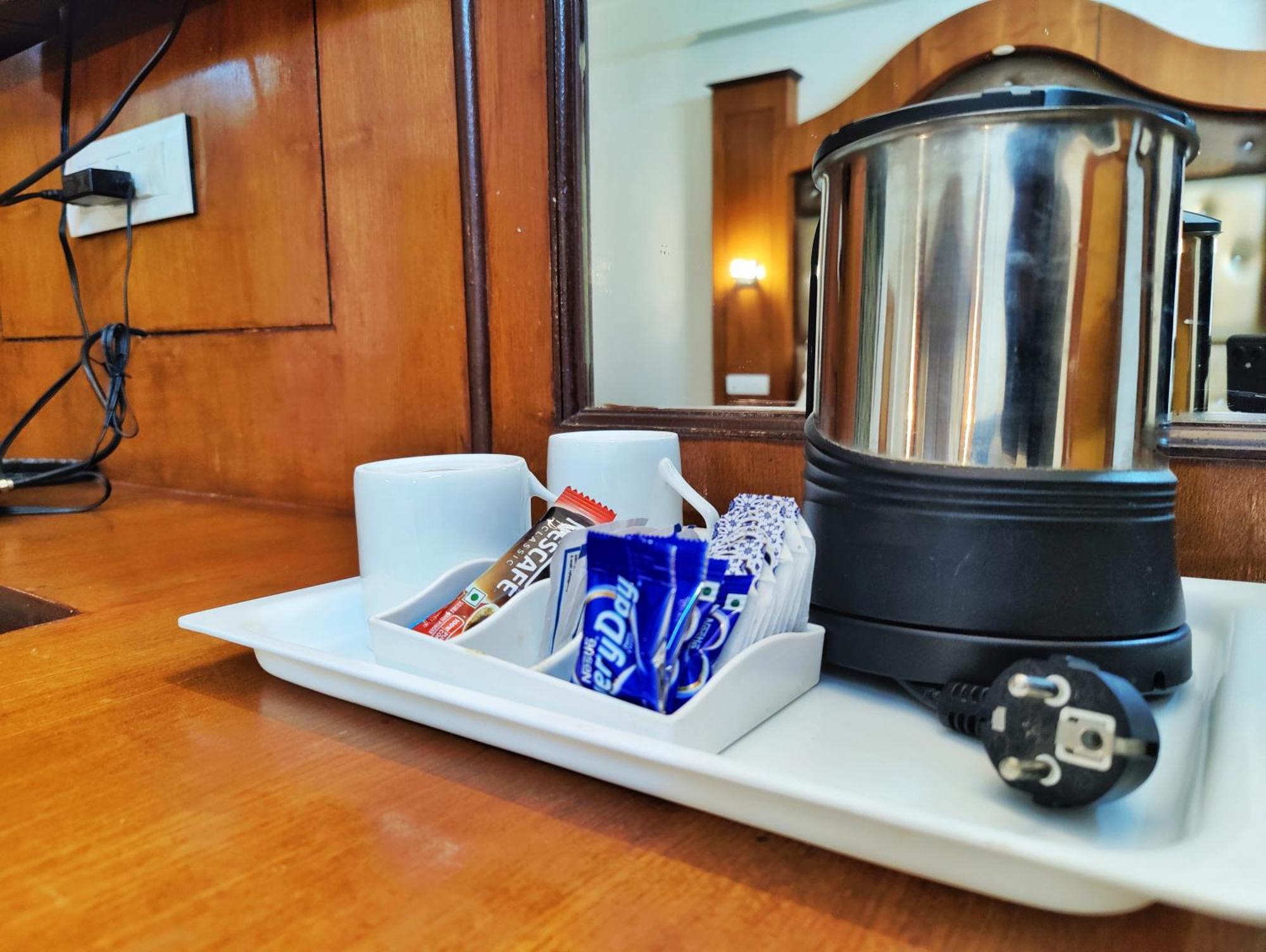 Surya International Hotel Manali Near Mall Road Kültér fotó