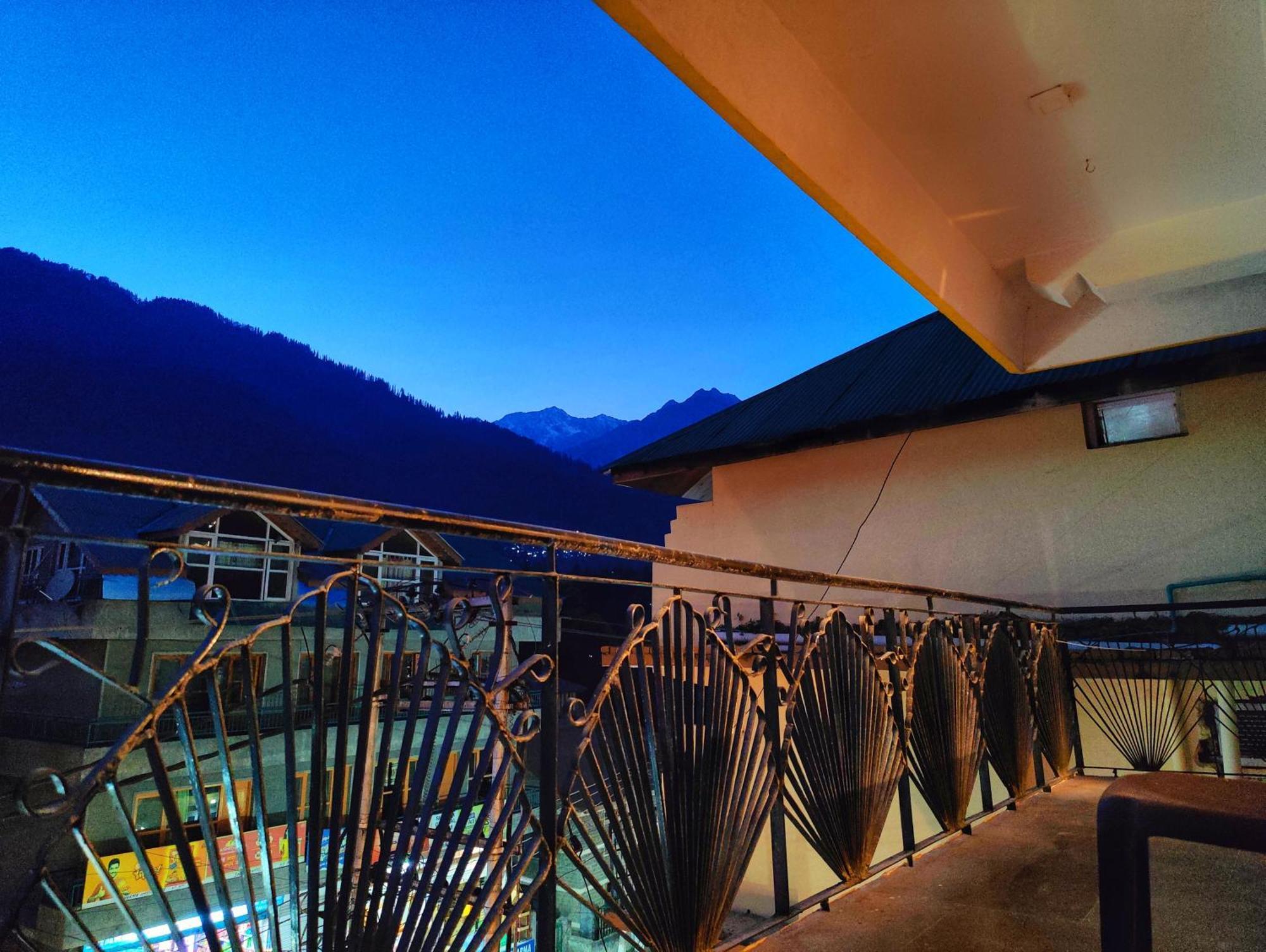 Surya International Hotel Manali Near Mall Road Kültér fotó