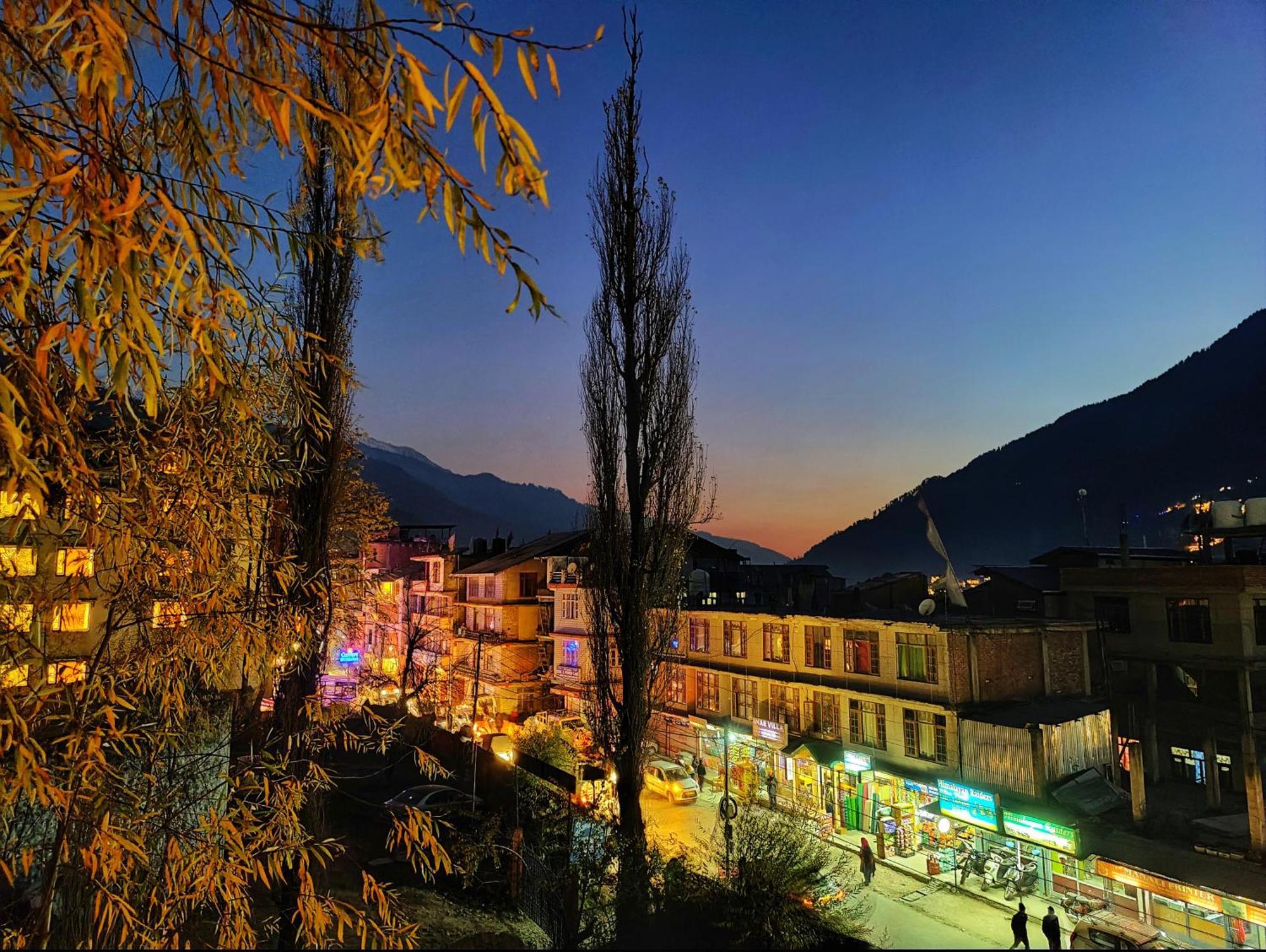 Surya International Hotel Manali Near Mall Road Kültér fotó