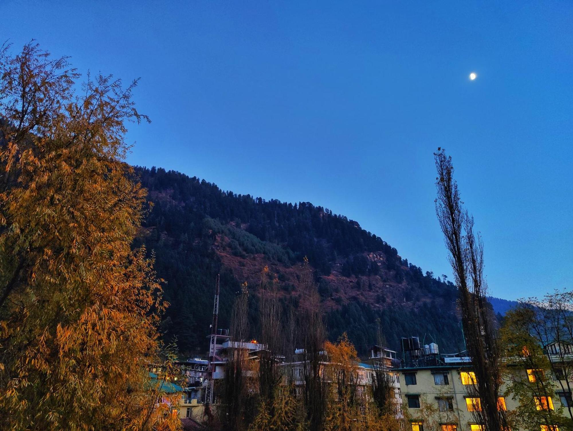 Surya International Hotel Manali Near Mall Road Kültér fotó