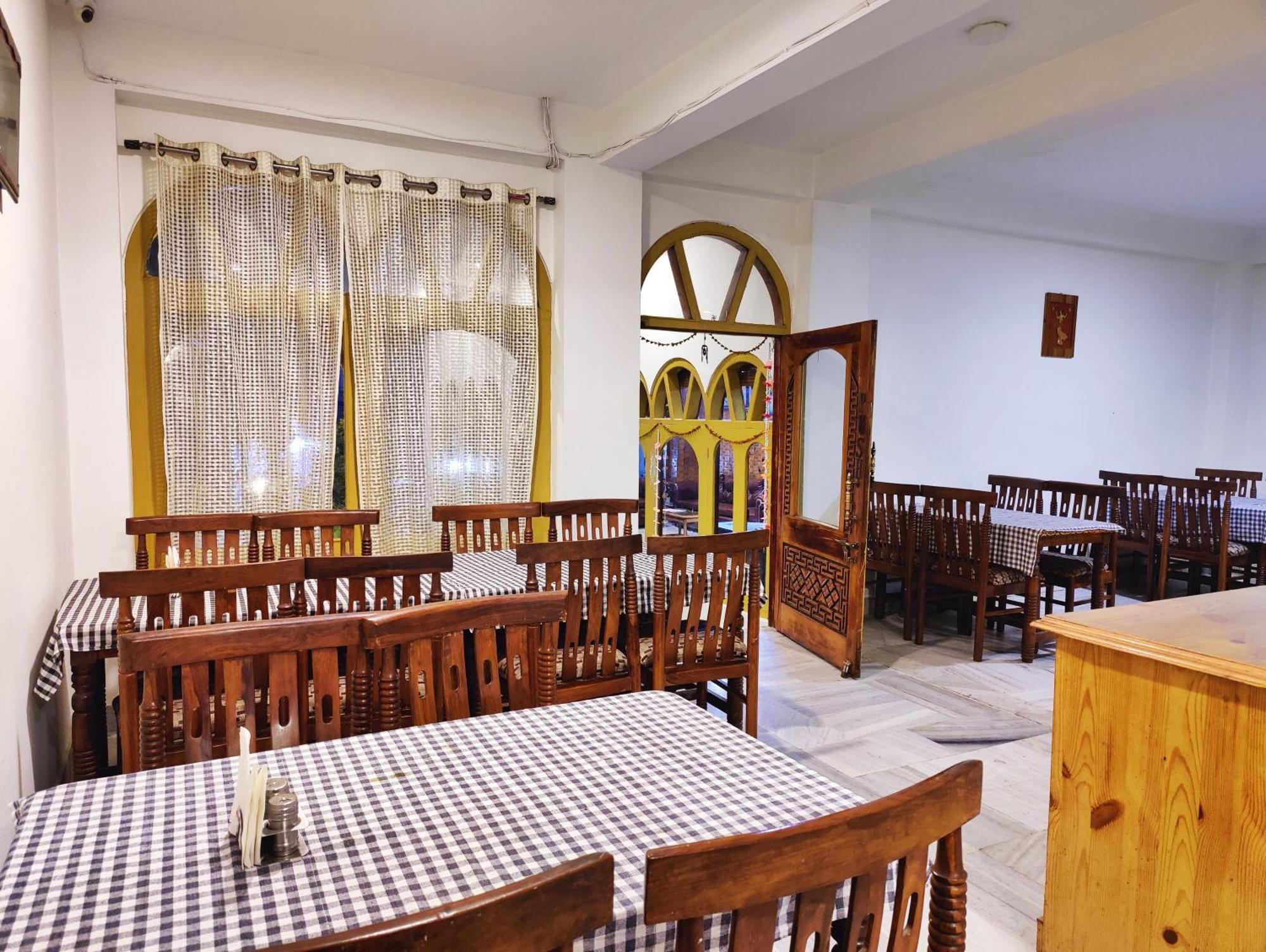 Surya International Hotel Manali Near Mall Road Kültér fotó