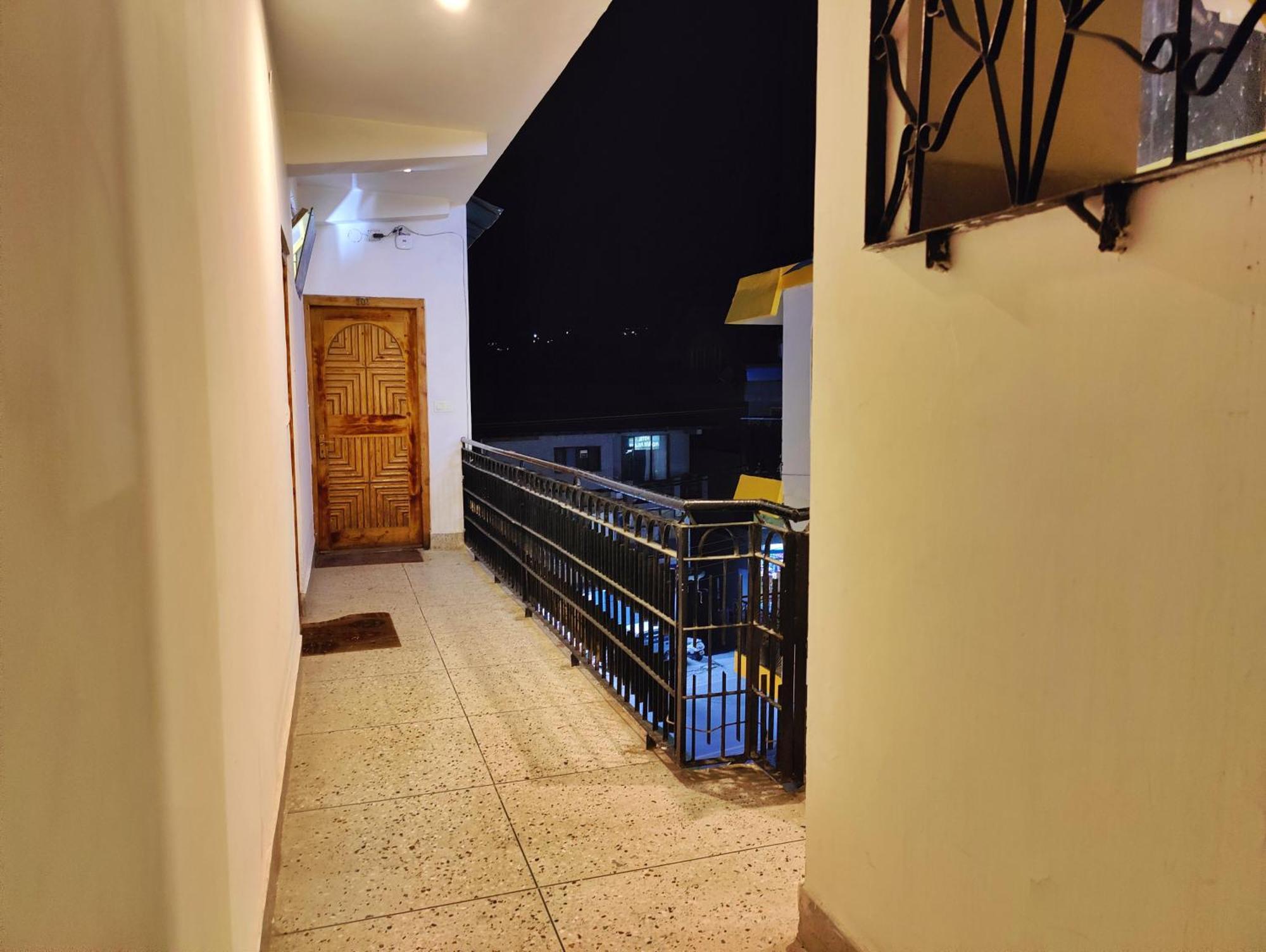 Surya International Hotel Manali Near Mall Road Kültér fotó
